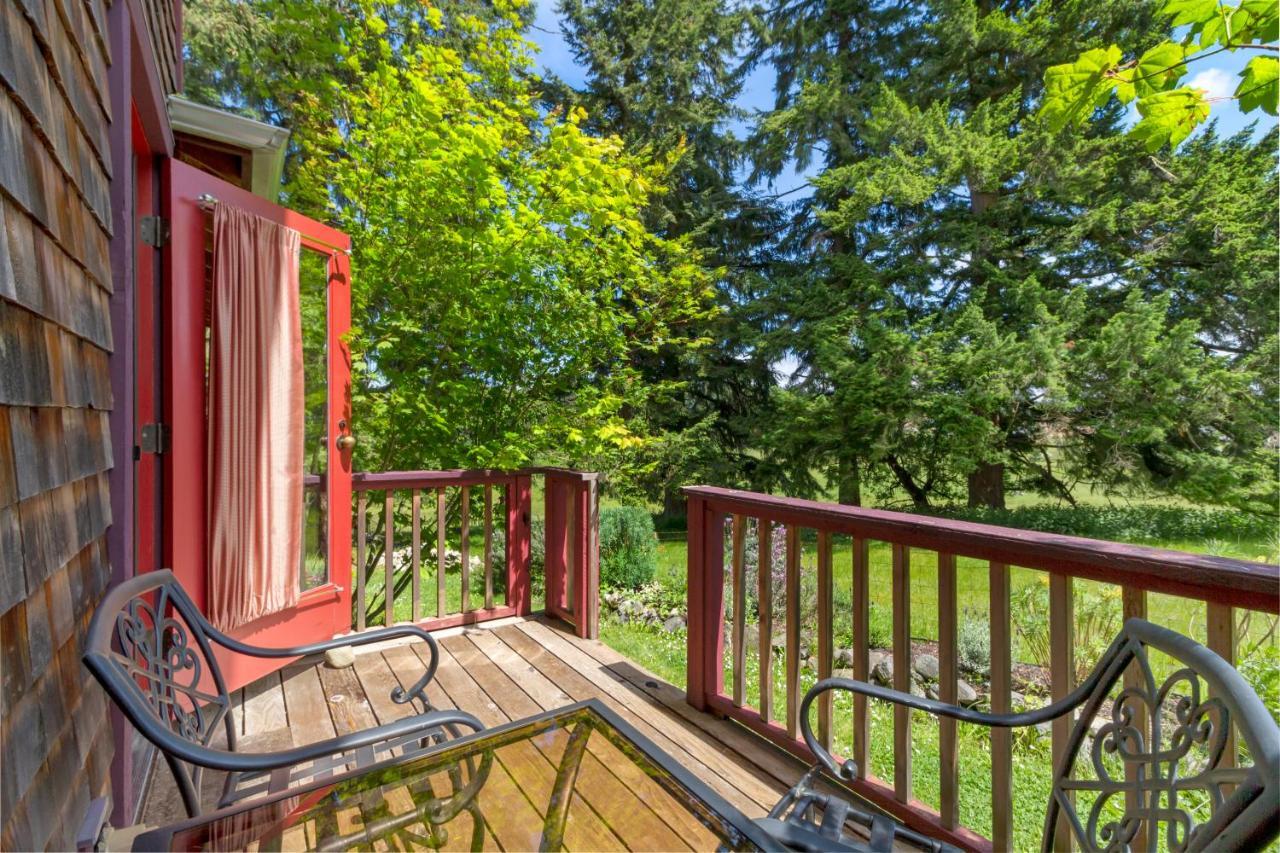 Juniper Lane Guest House フライデー・ハーバー エクステリア 写真